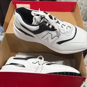 New Balance Black and White Athletic Shoes